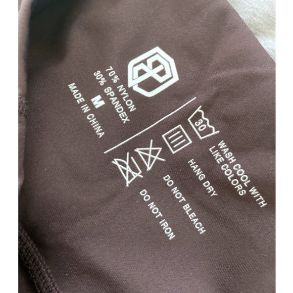 BORN PRIMITIVE- NWOT Your Go To Booty Shorts in Deep Plum - M - Picture 8 of 10